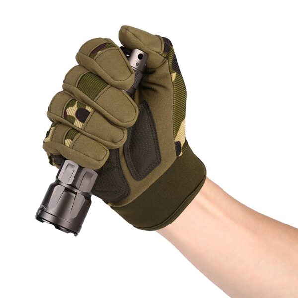 tactical flashlight